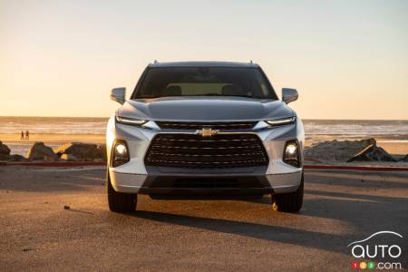 2020 Chevrolet Blazer, front